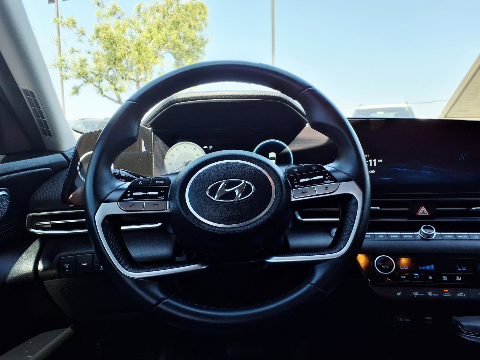 2022 Hyundai ELANTRA Limited
