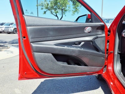 2022 Hyundai ELANTRA Limited