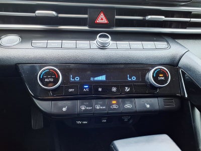 2022 Hyundai ELANTRA Limited