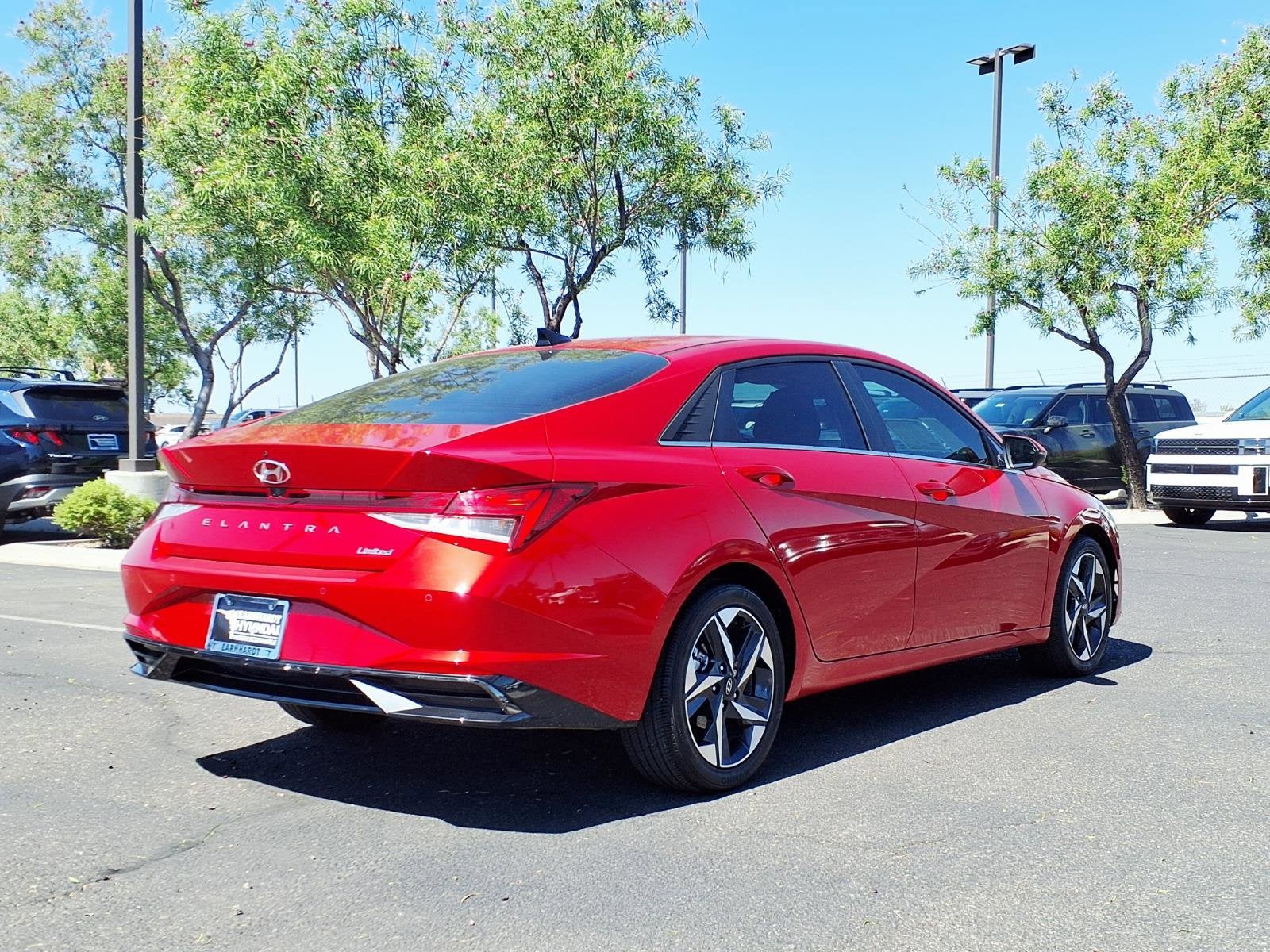 2022 Hyundai ELANTRA Limited
