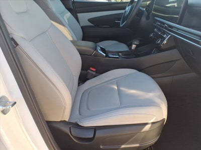 2025 Hyundai SANTA CRUZ SEL Activity