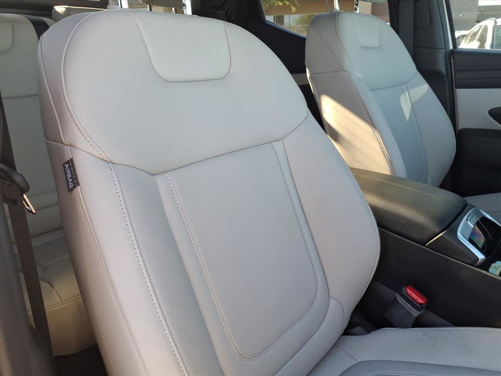 2025 Hyundai SANTA CRUZ SEL Activity