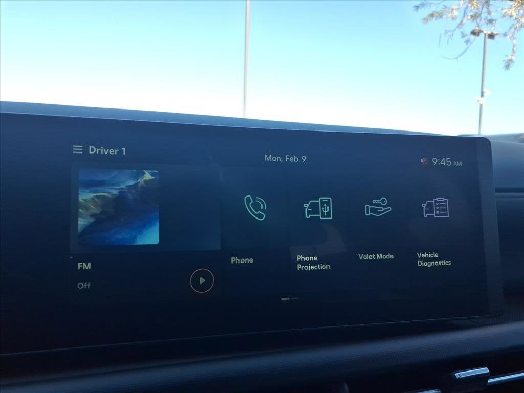 2025 Hyundai SANTA CRUZ SEL Activity