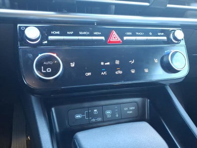 2025 Hyundai SANTA CRUZ SEL Activity