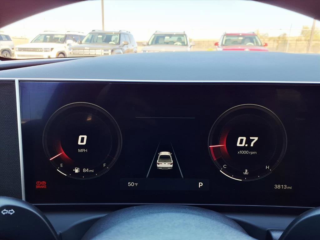 2025 Hyundai SANTA CRUZ SEL Activity