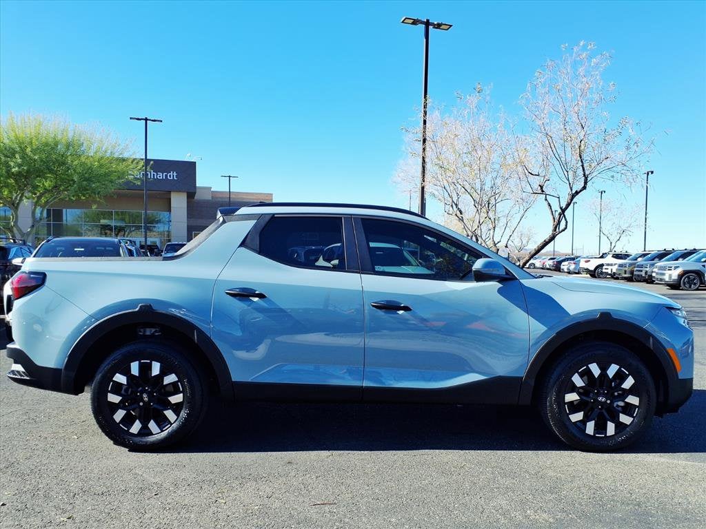 2025 Hyundai SANTA CRUZ SEL Activity