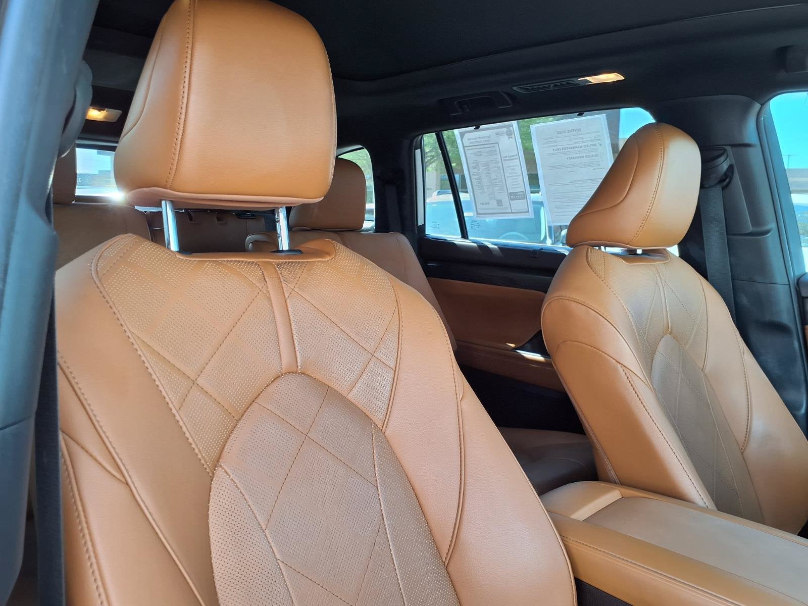 2021 Toyota Highlander Hybrid Platinum
