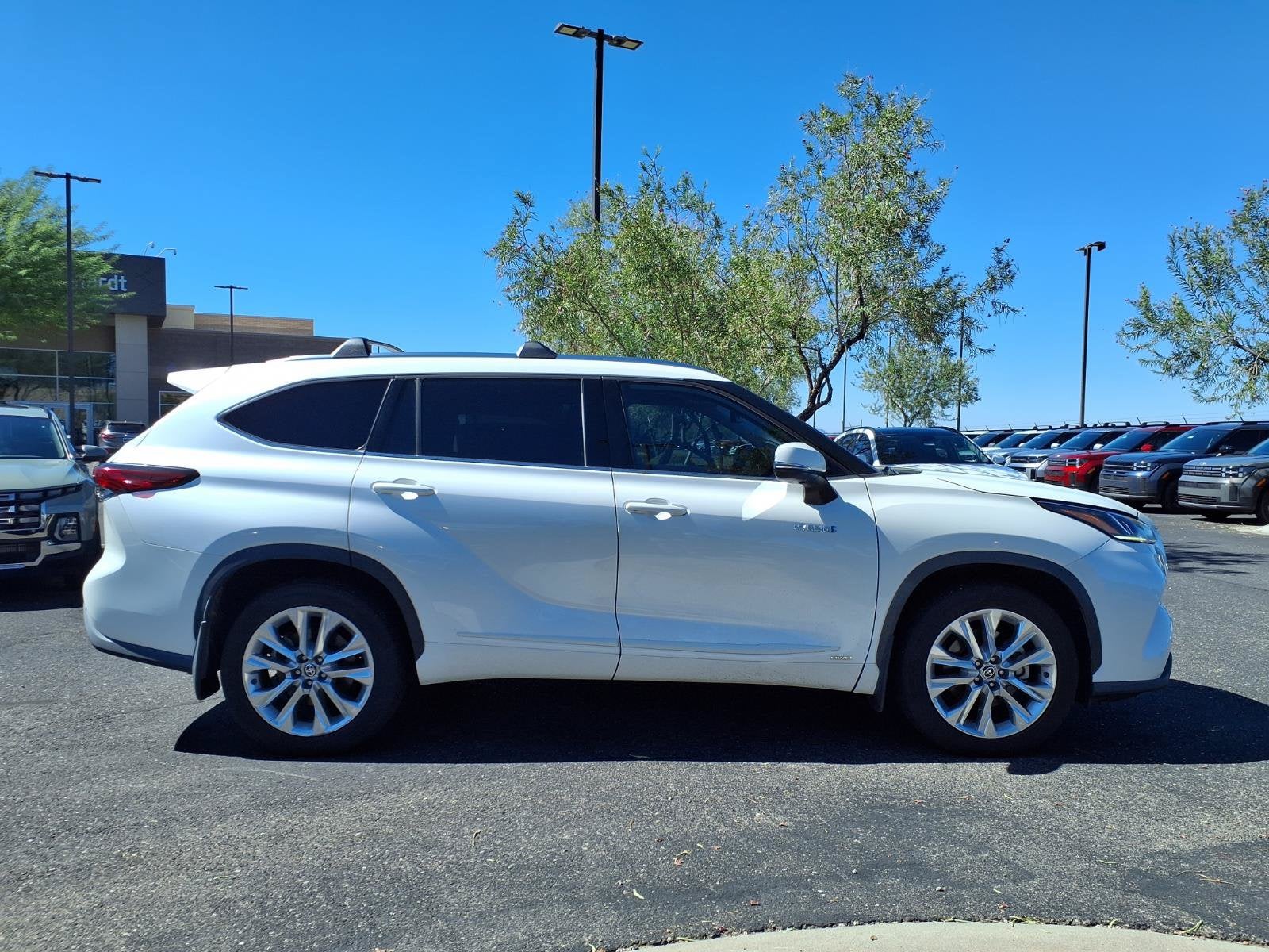 2020 Toyota Highlander Hybrid Limited