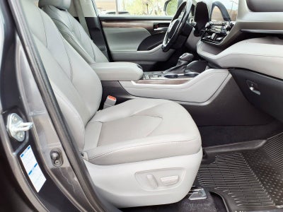 2021 Toyota Highlander Hybrid Limited