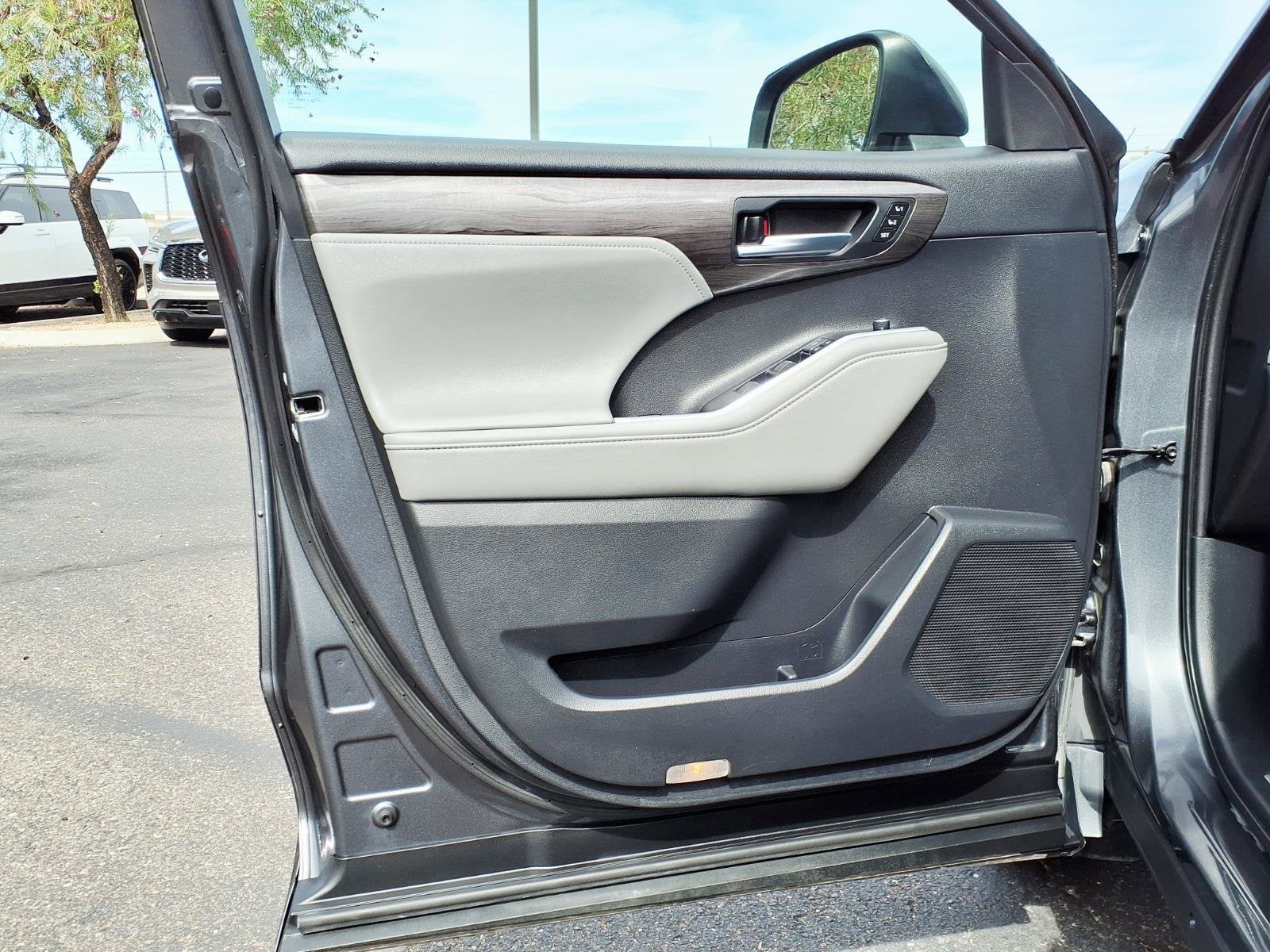2021 Toyota Highlander Hybrid Limited
