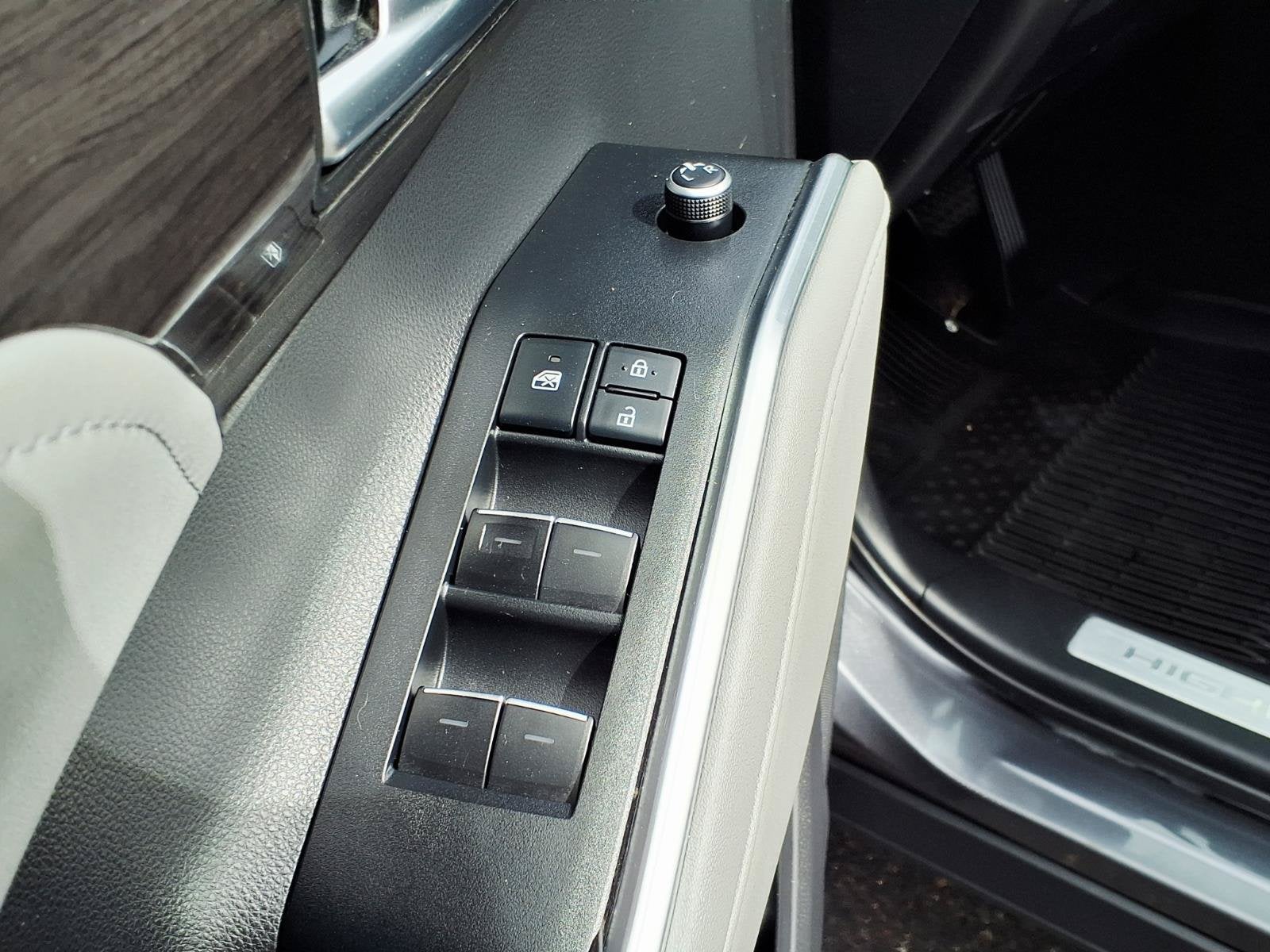 2021 Toyota Highlander Hybrid Limited