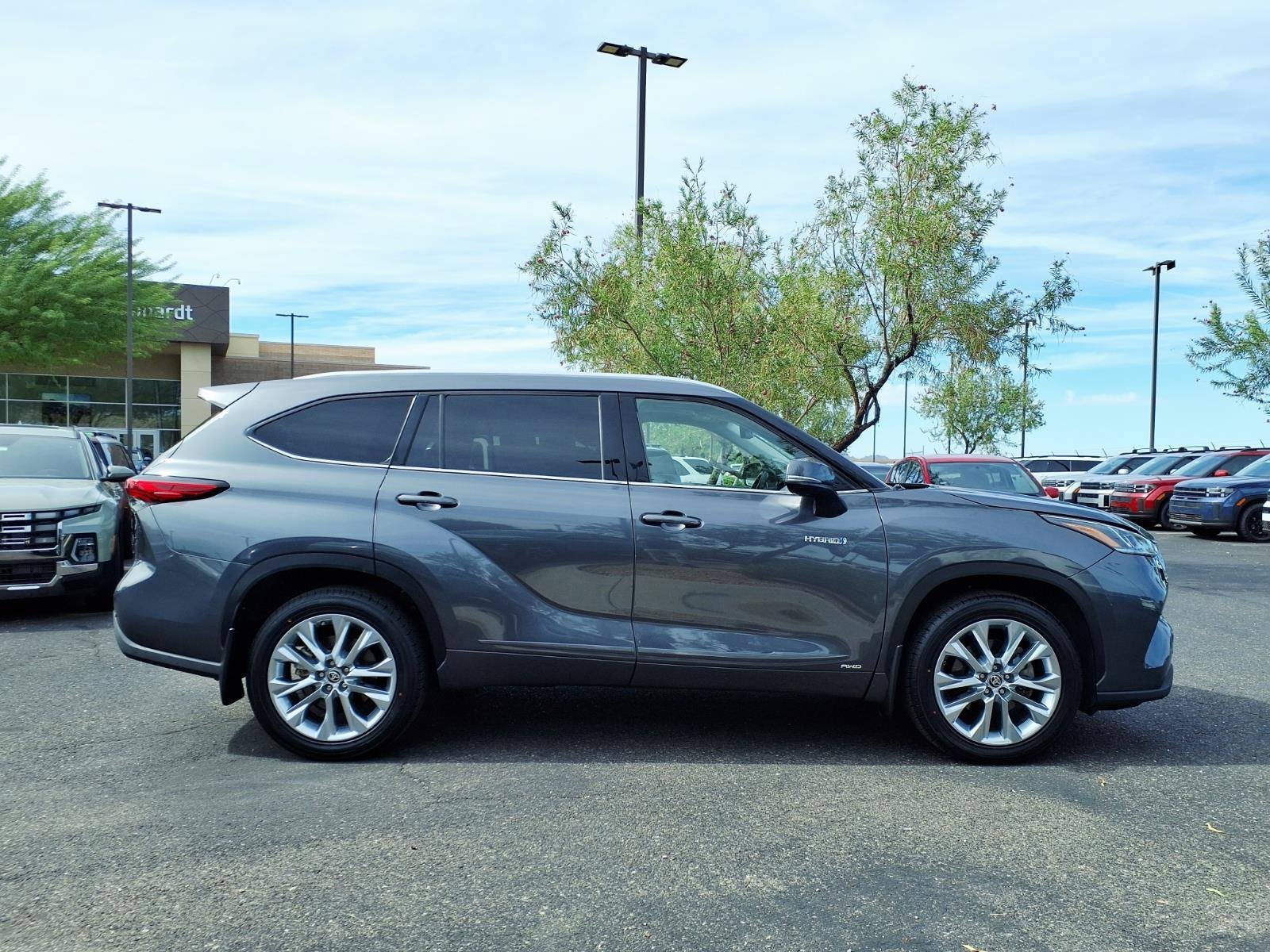 2021 Toyota Highlander Hybrid Limited