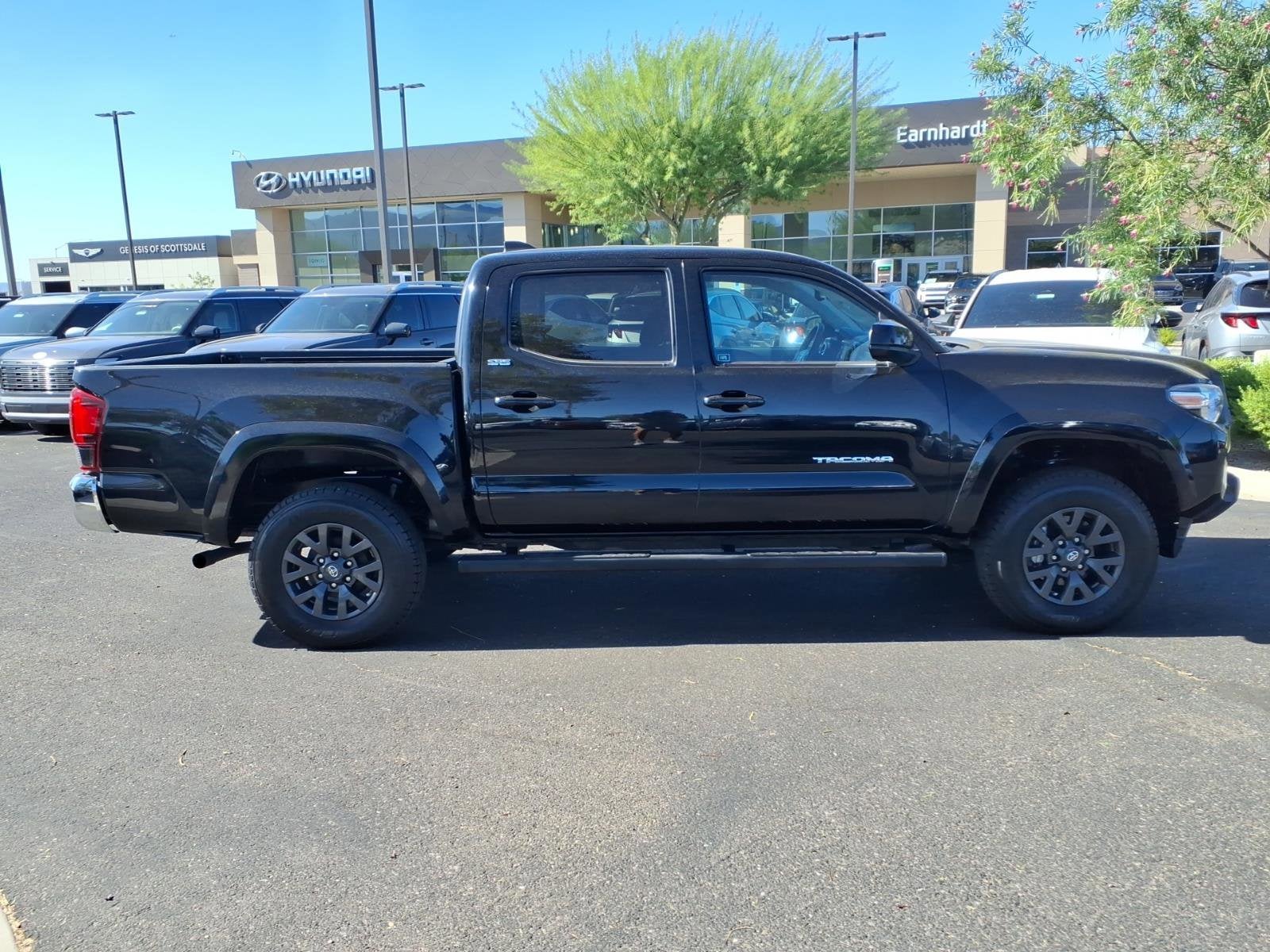 2020 Toyota Tacoma 4WD SR5
