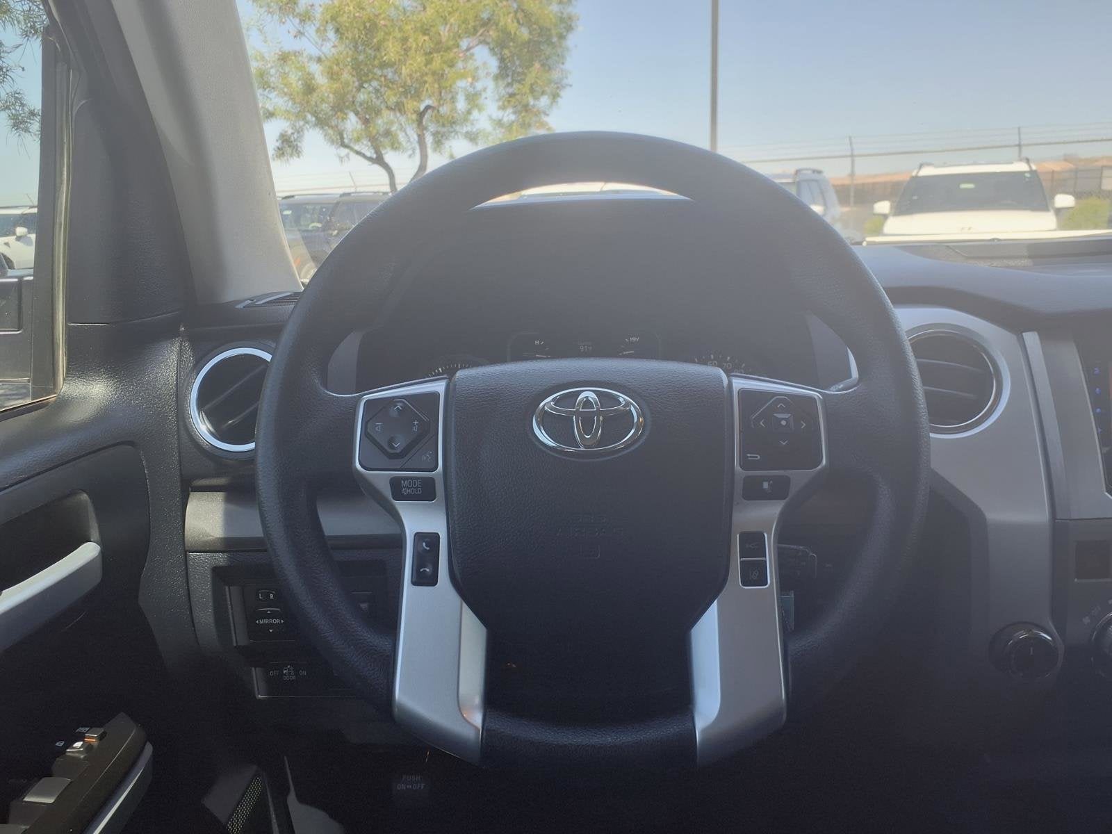 2018 Toyota Tundra 4WD SR5