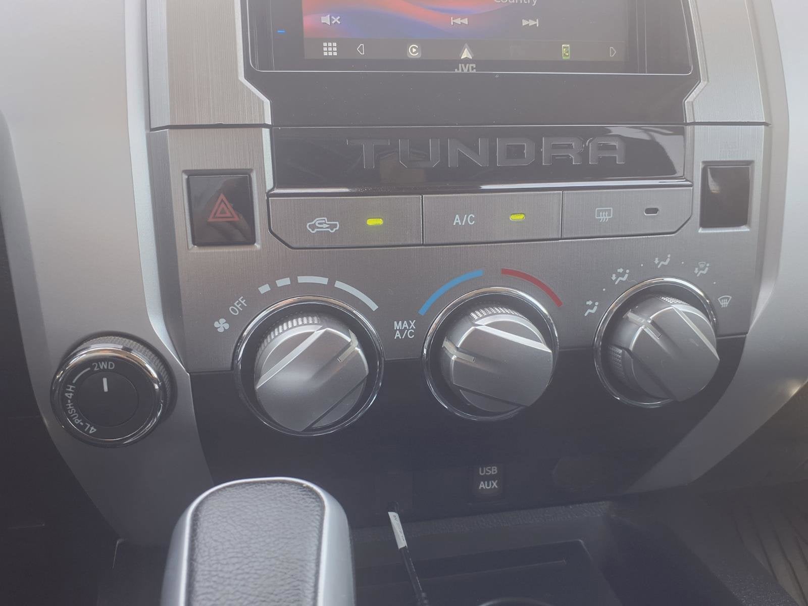 2018 Toyota Tundra 4WD SR5