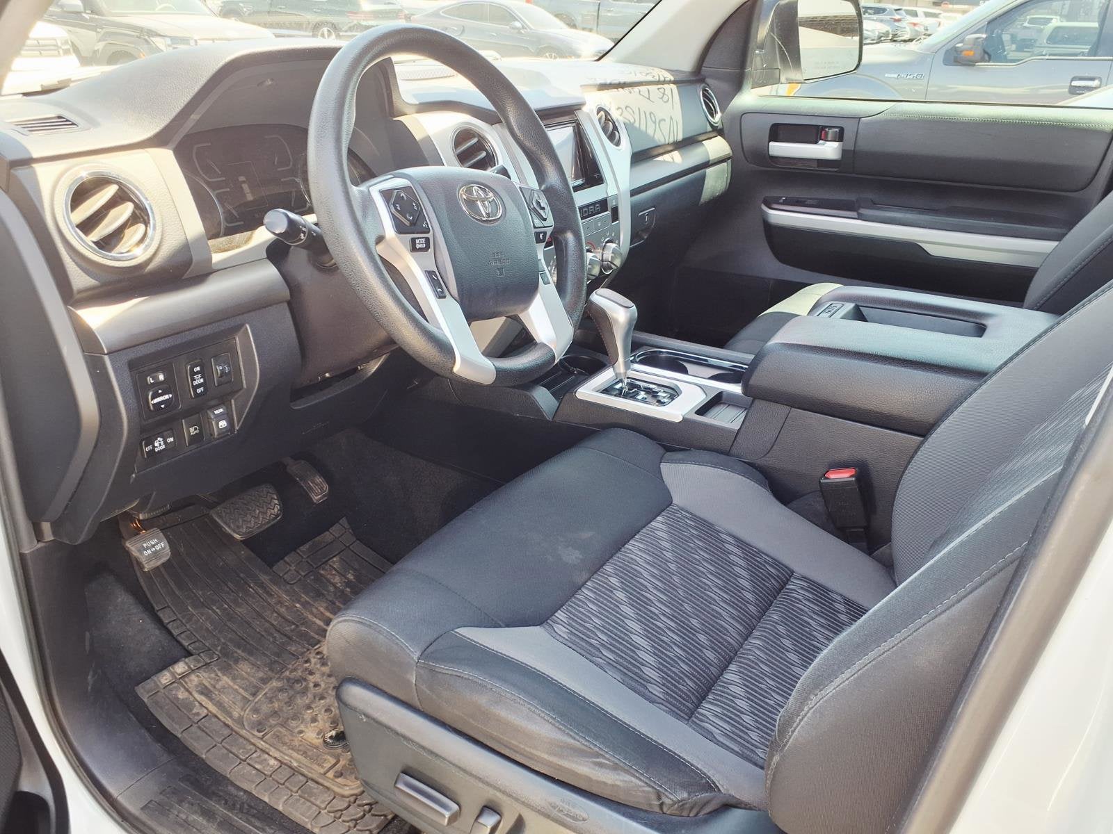 2018 Toyota Tundra 4WD SR5