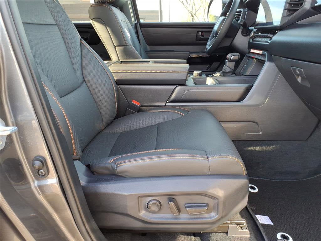 2025 Toyota Tundra 4WD SR5