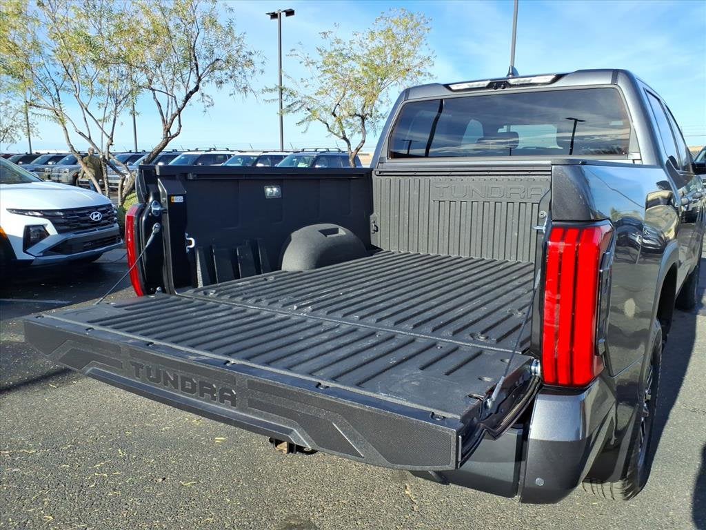 2025 Toyota Tundra 4WD SR5