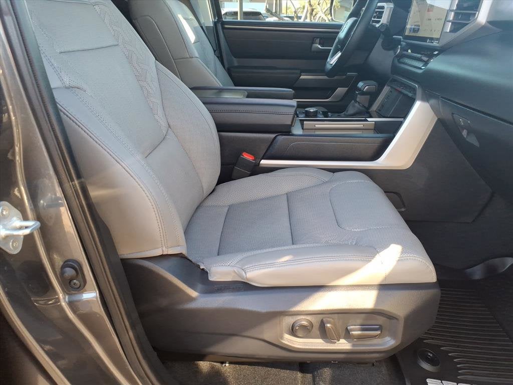 2024 Toyota Sequoia Base