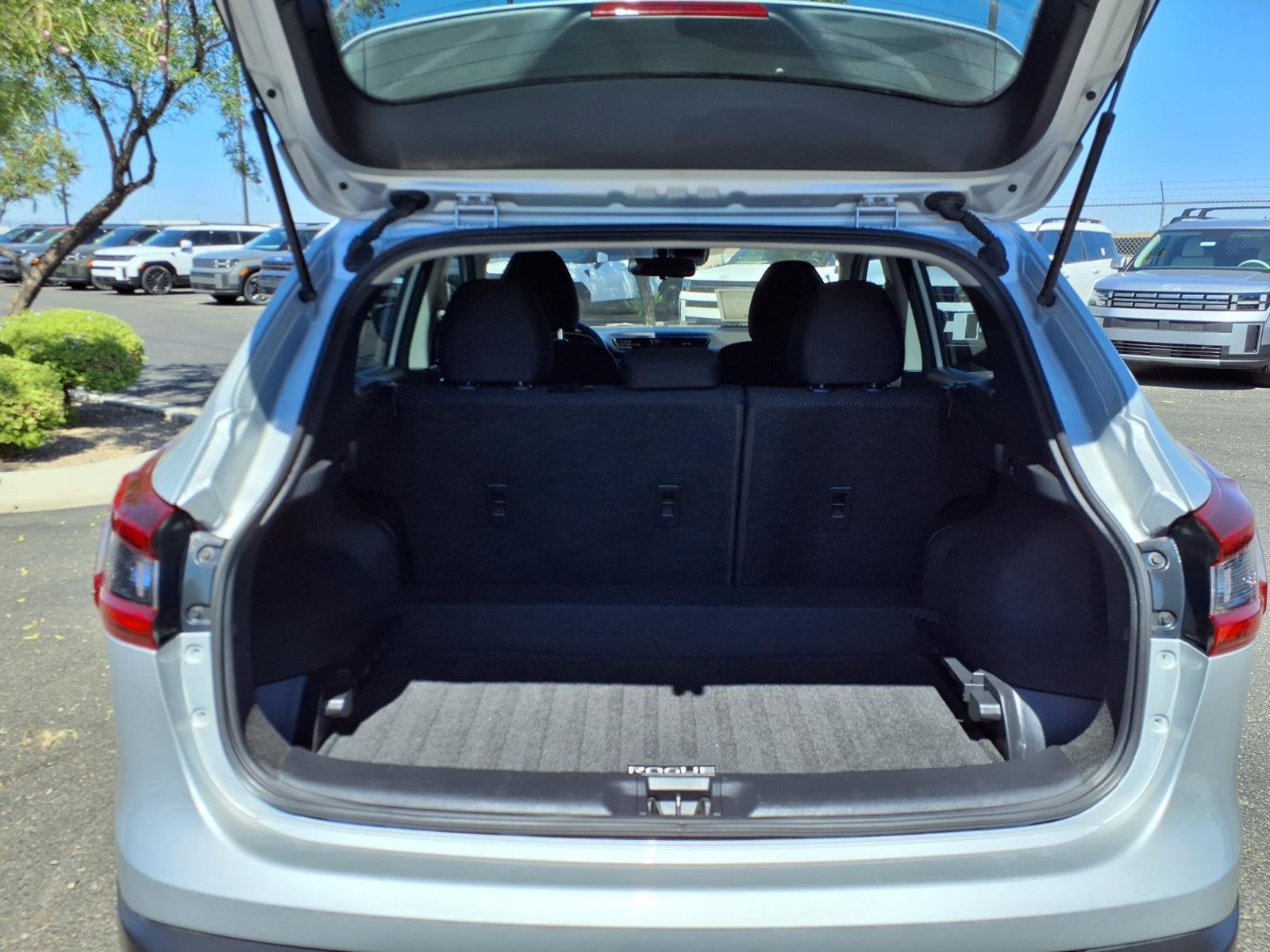 2020 Nissan Rogue Sport S