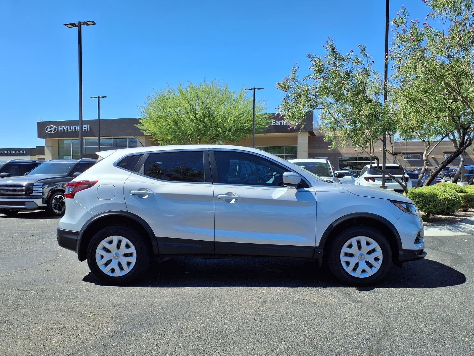 2020 Nissan Rogue Sport S