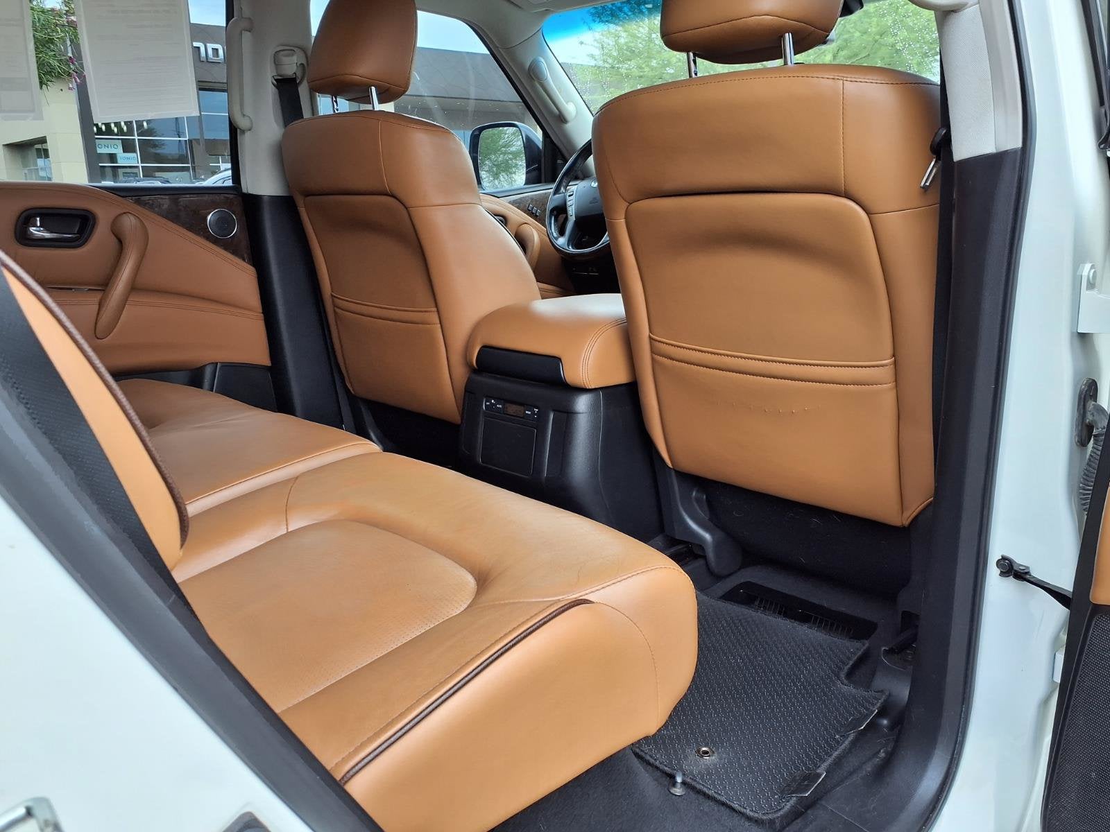 2016 INFINITI QX80 Base