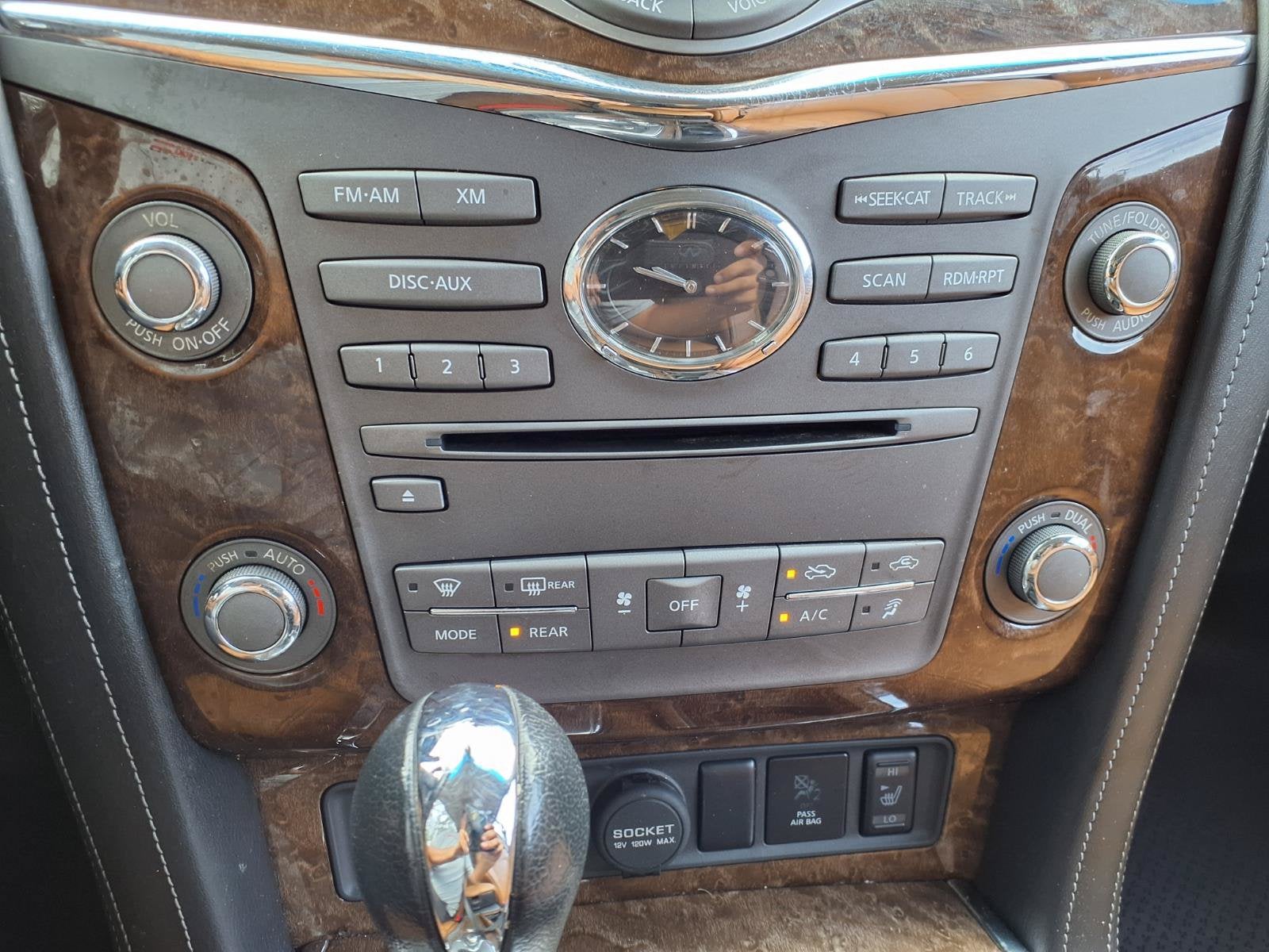 2016 INFINITI QX80 Base