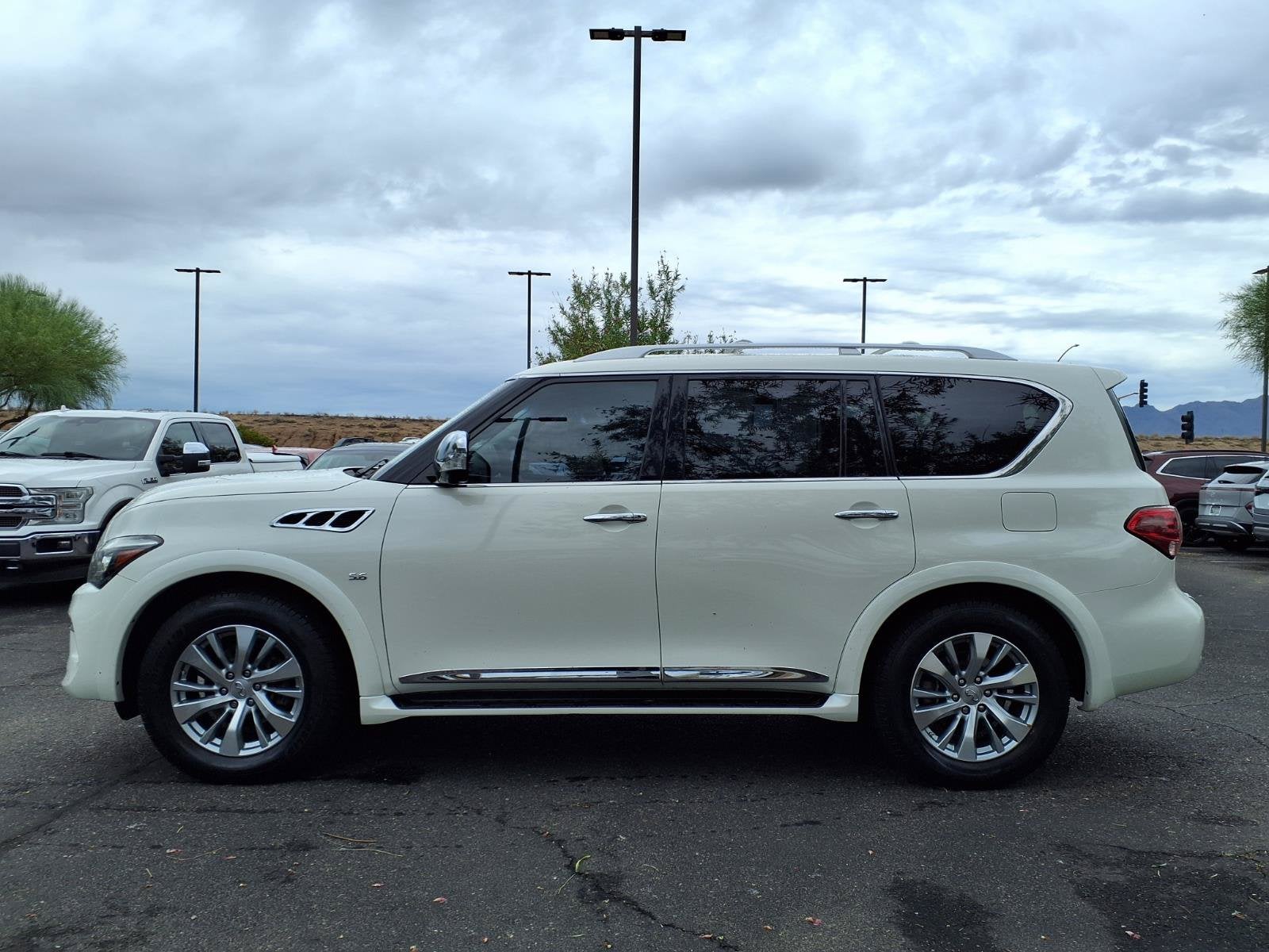 2016 INFINITI QX80 Base
