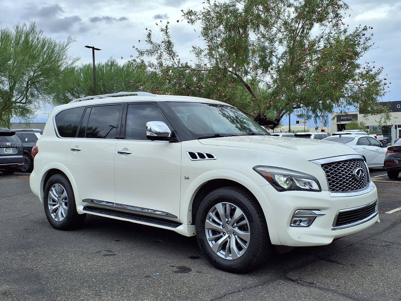 2016 INFINITI QX80 Base