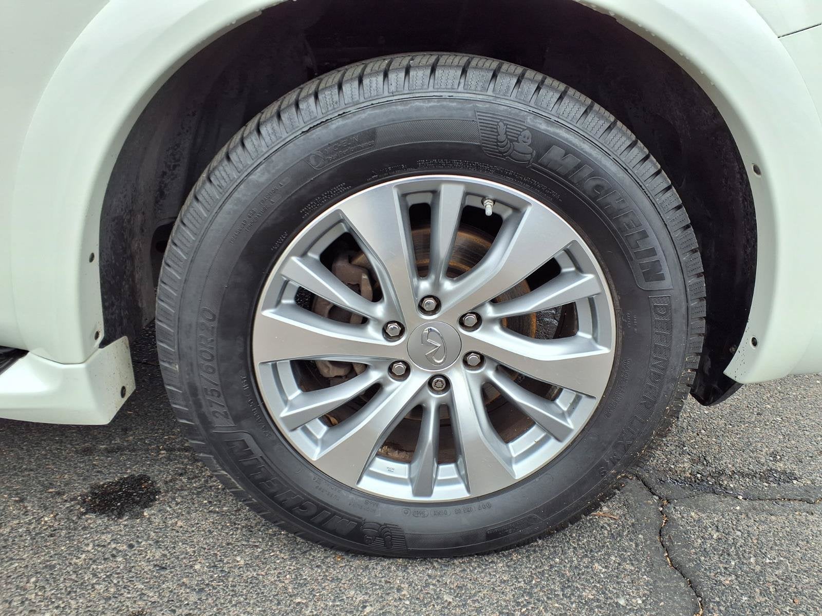 2016 INFINITI QX80 Base