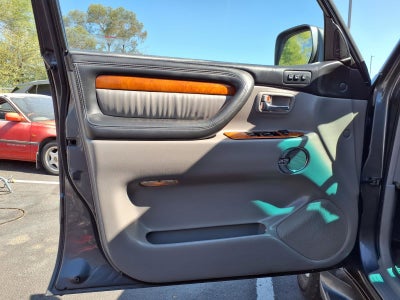 2004 Lexus LX 470 470