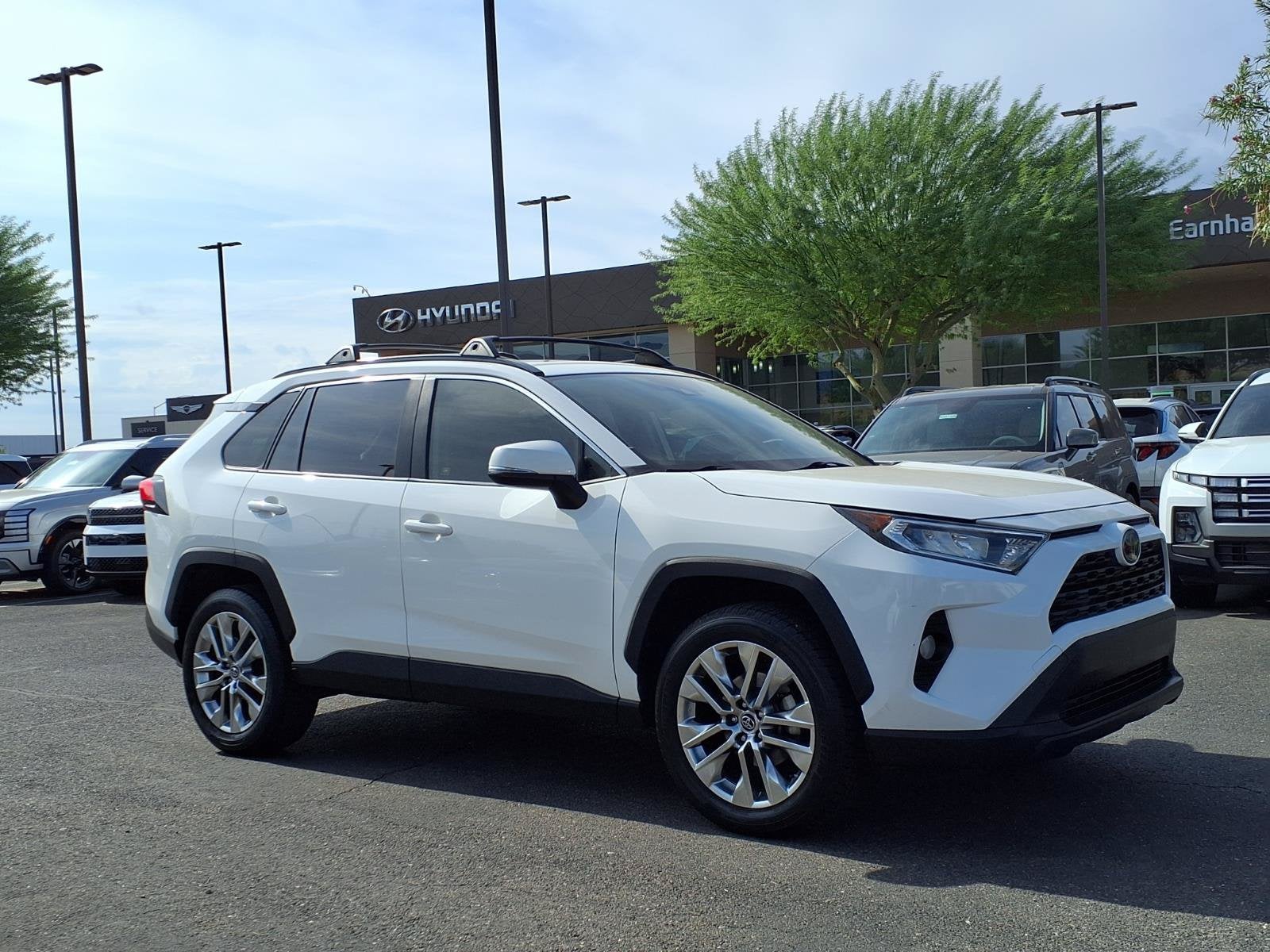 2019 Toyota RAV4 XLE Premium