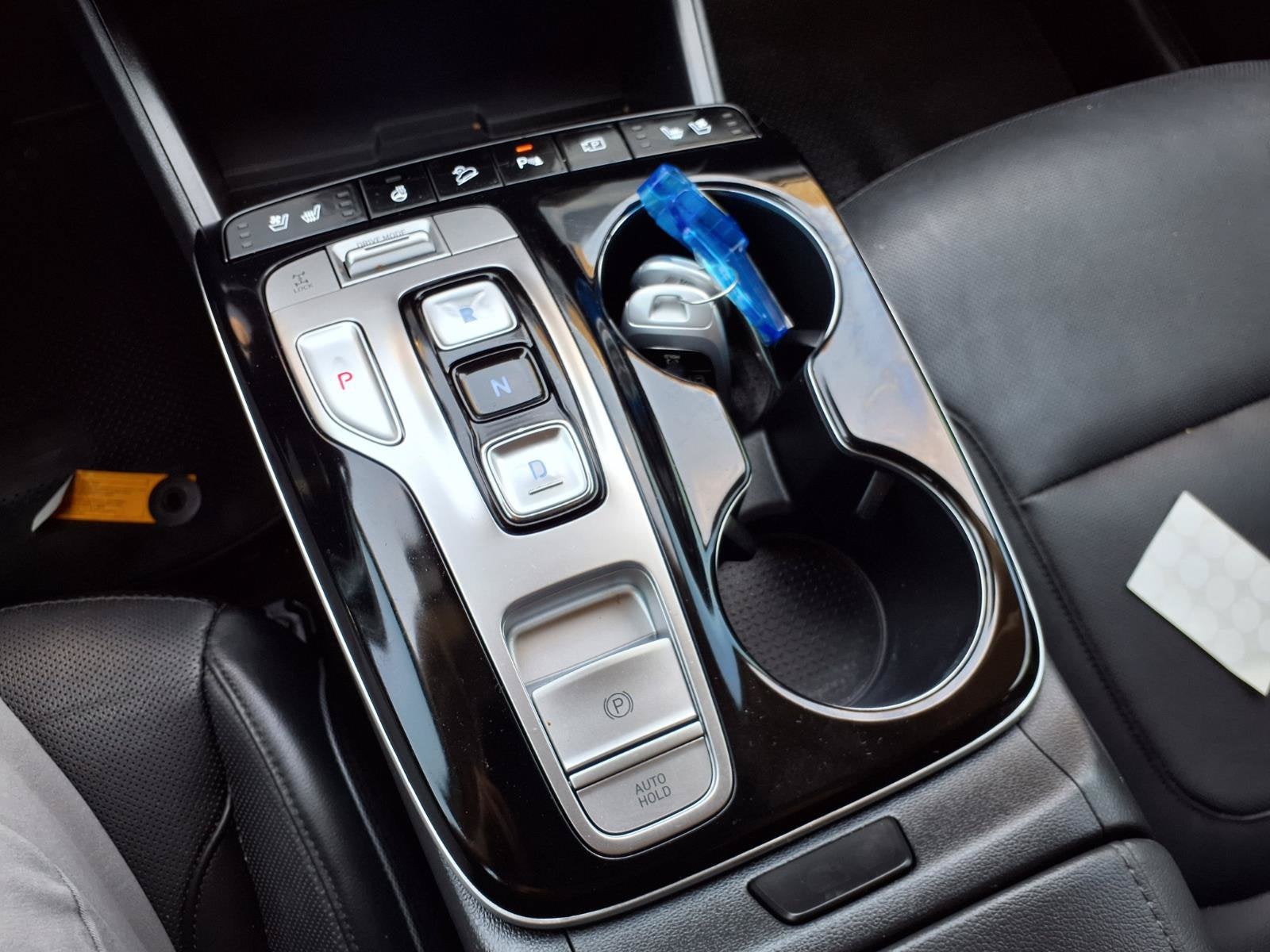2022 Hyundai TUCSON HYBRID Limited