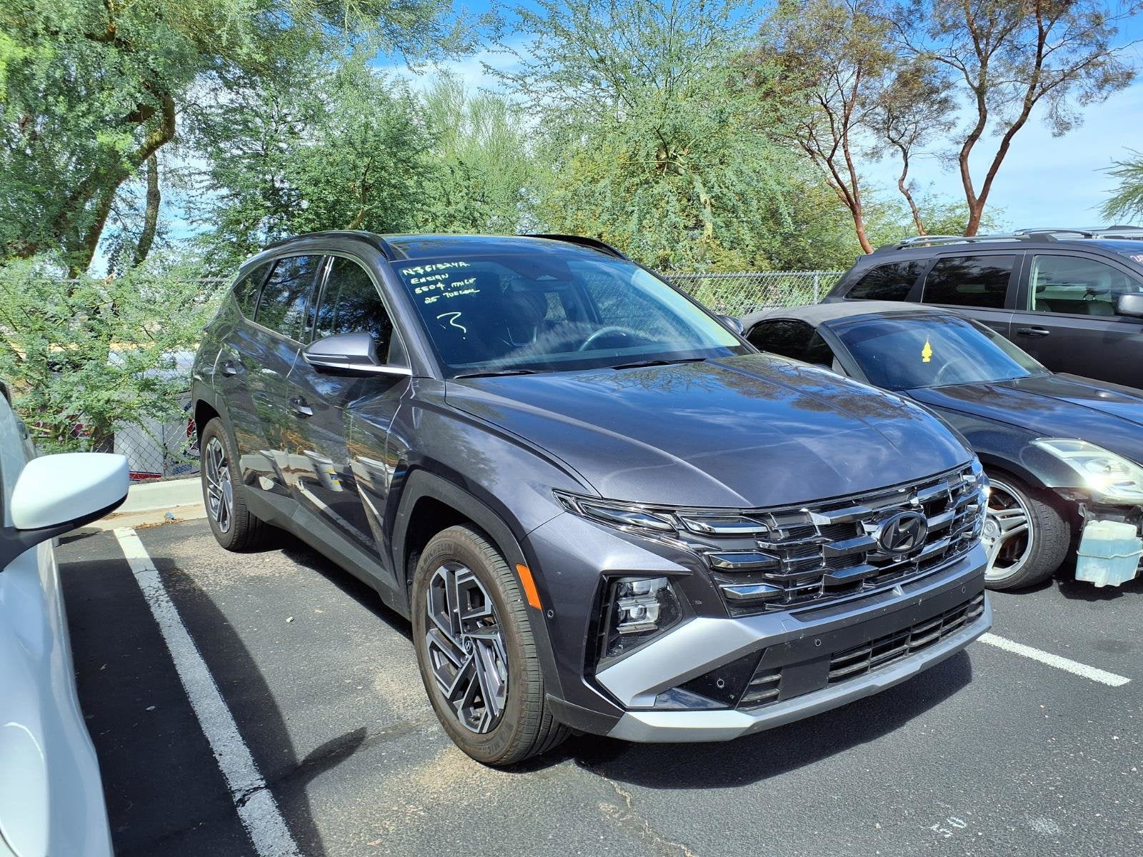 2025 Hyundai TUCSON HYBRID Limited