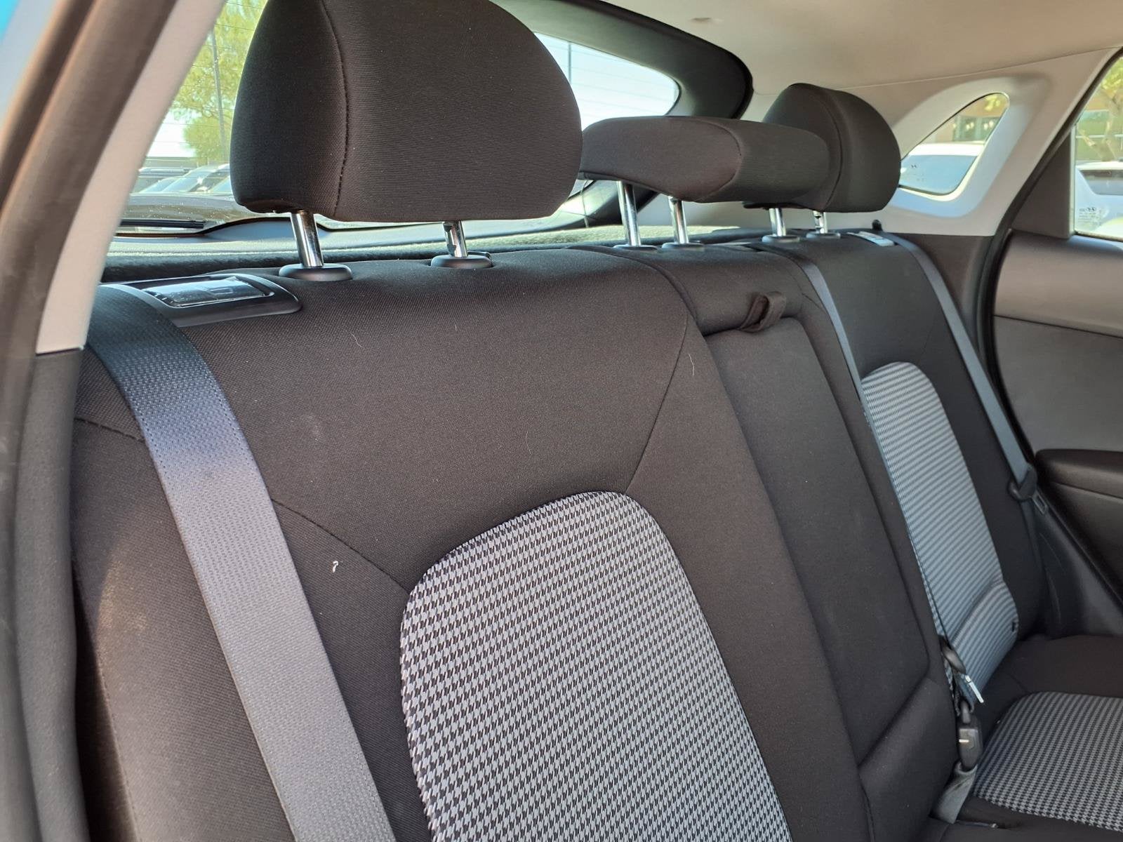 2023 Hyundai KONA SE