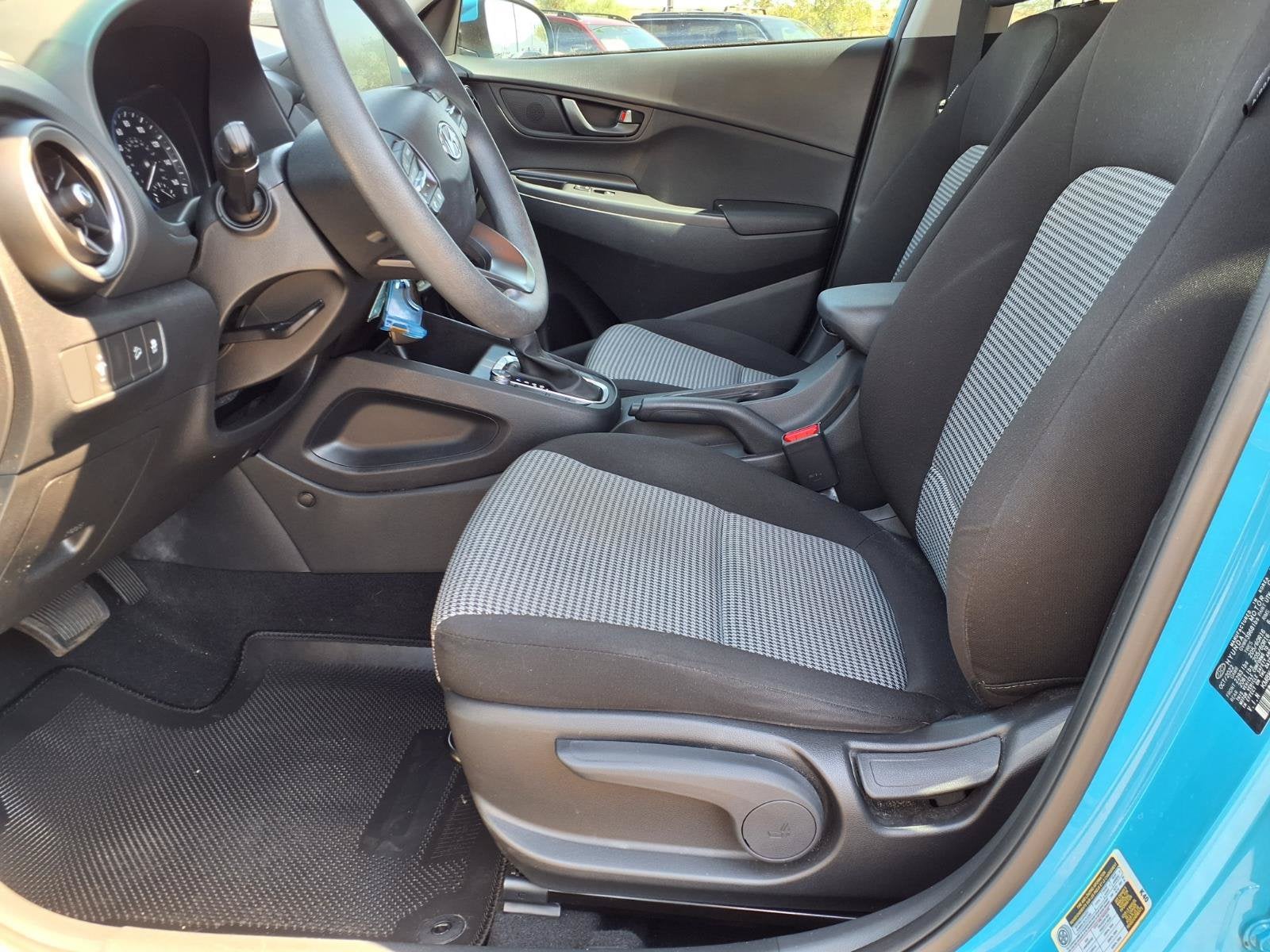 2023 Hyundai KONA SE