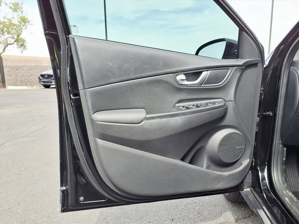 2023 Hyundai KONA Limited