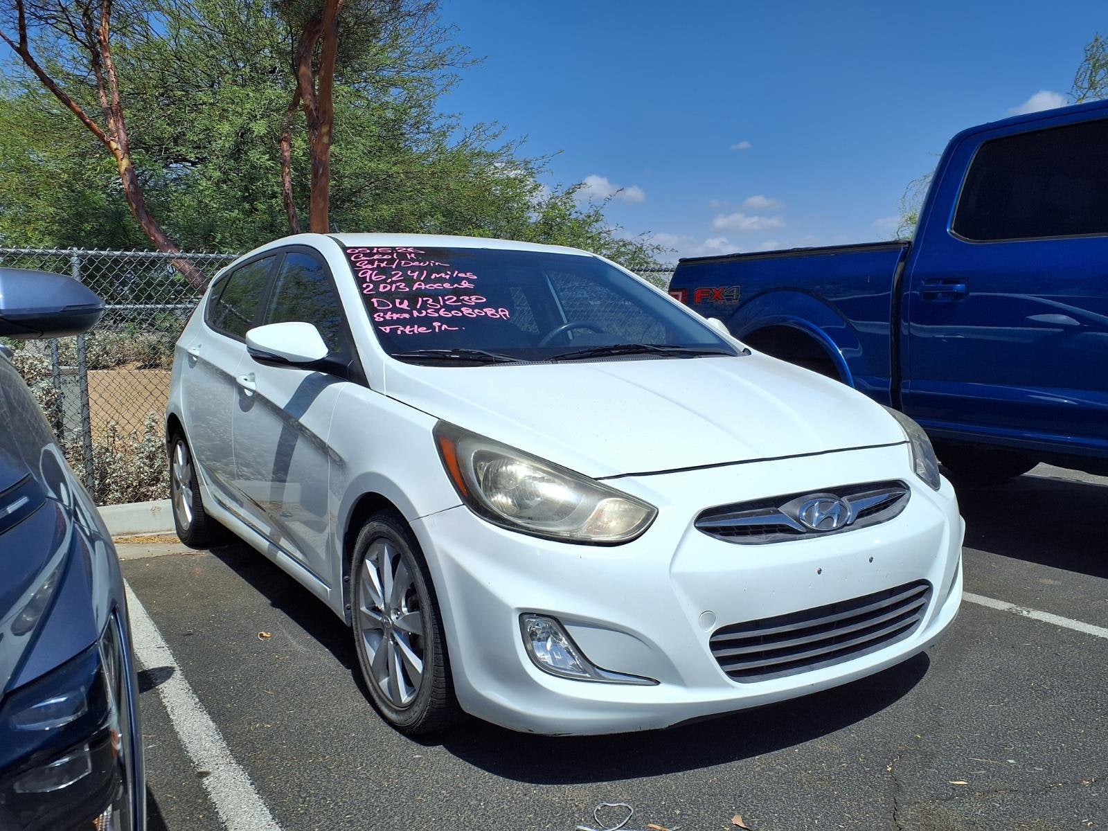2013 Hyundai ACCENT SE