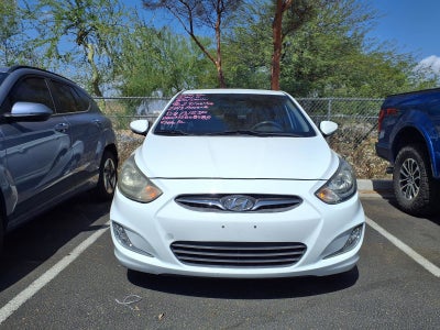 2013 Hyundai ACCENT SE