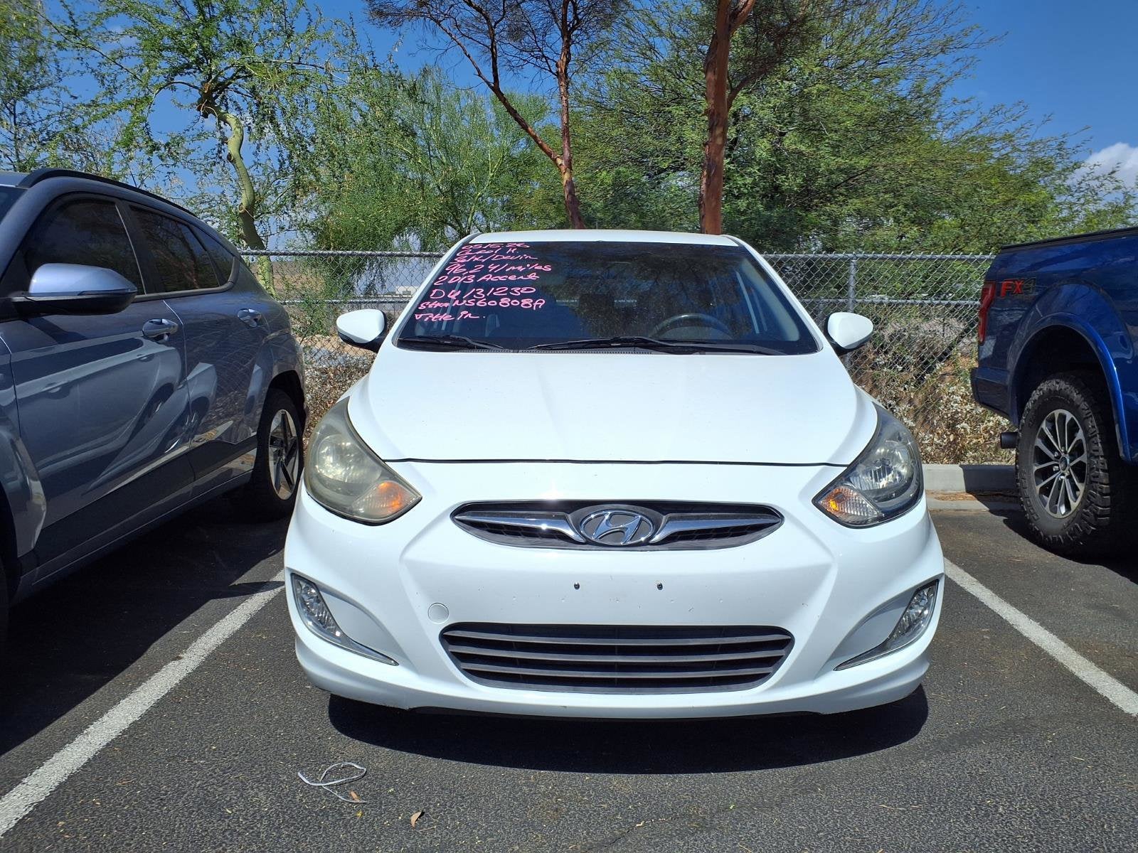 2013 Hyundai ACCENT SE