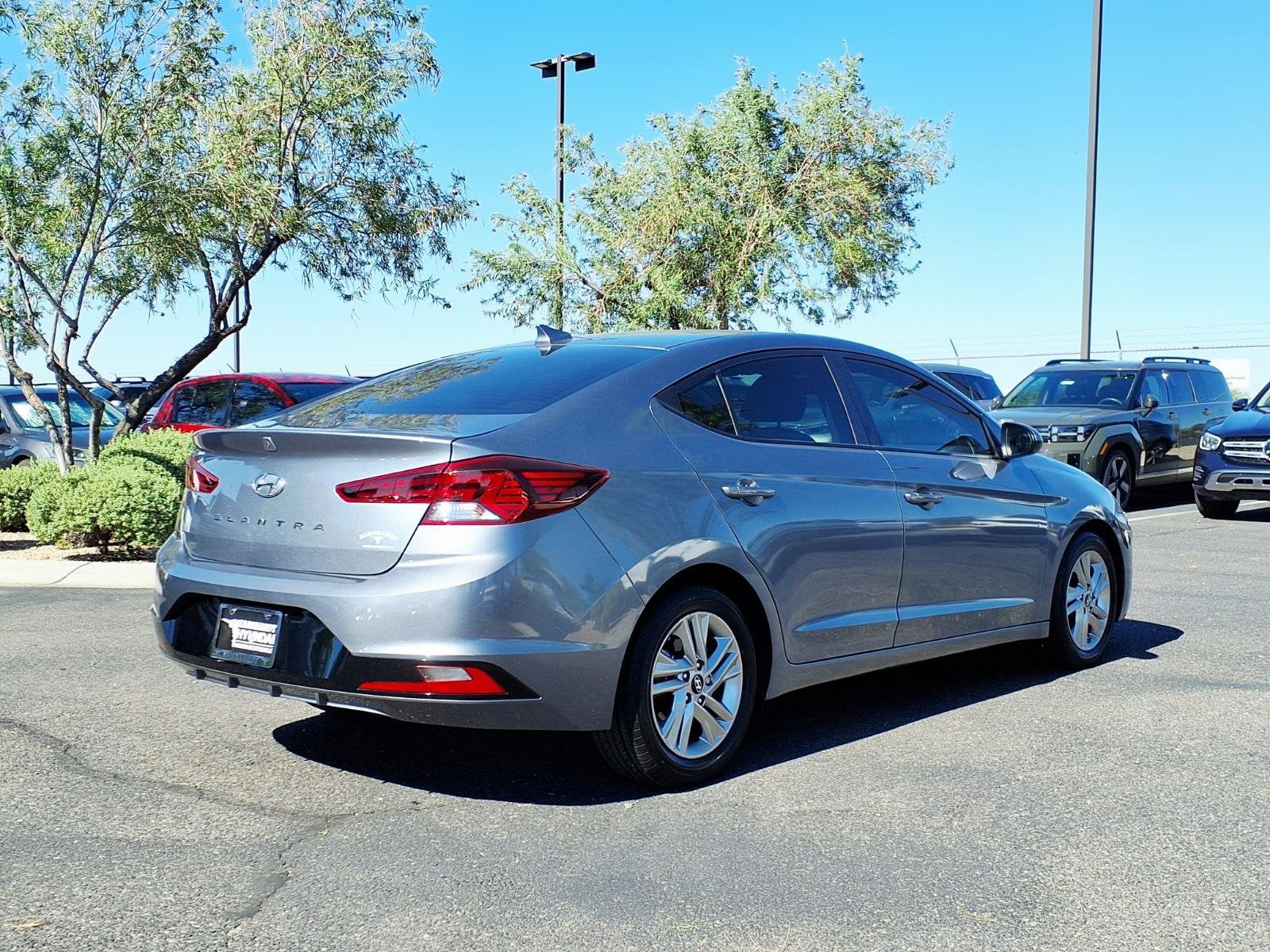 2019 Hyundai ELANTRA SEL