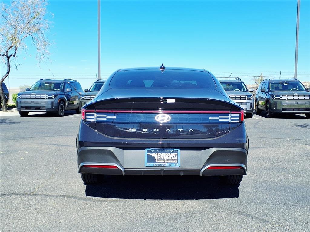 2025 Hyundai SONATA SE