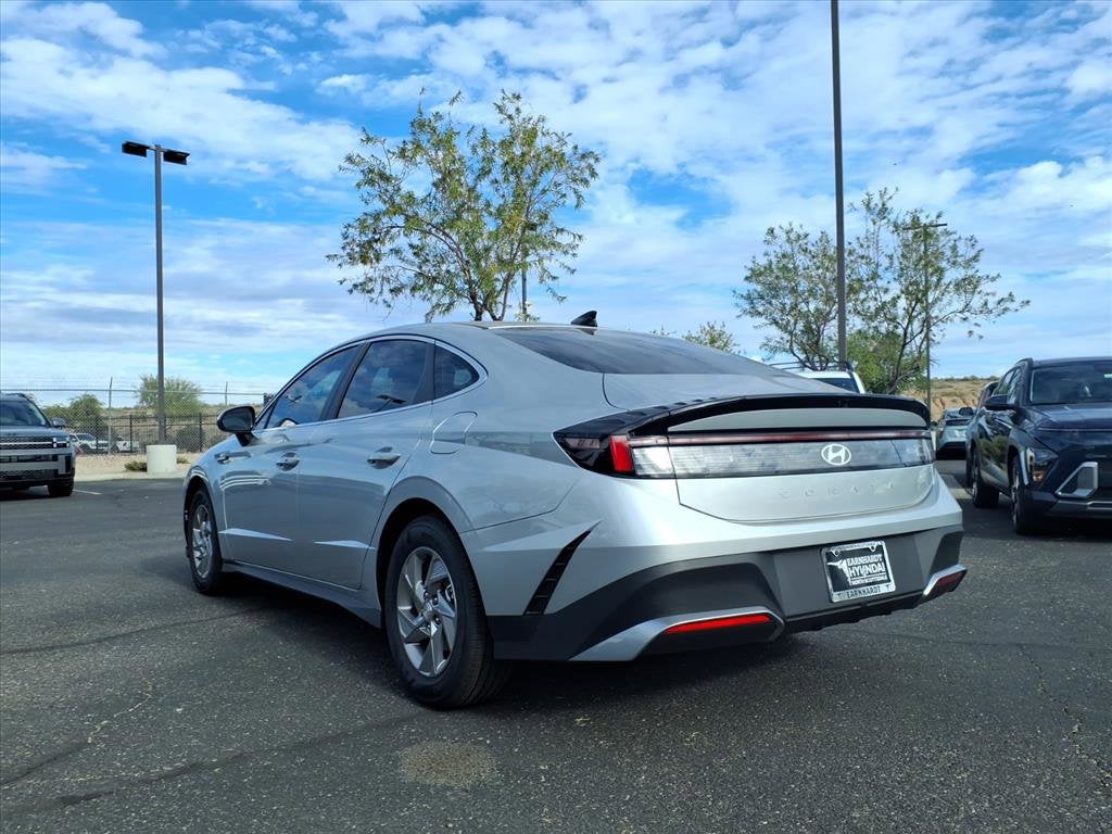 2026 Hyundai SONATA SE