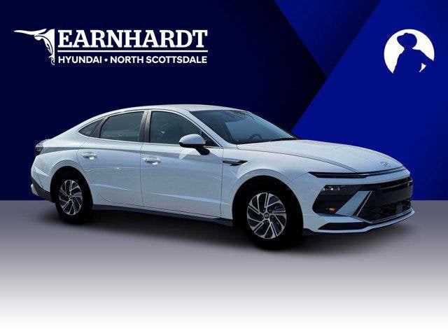 2026 Hyundai SONATA HYBRID Blue