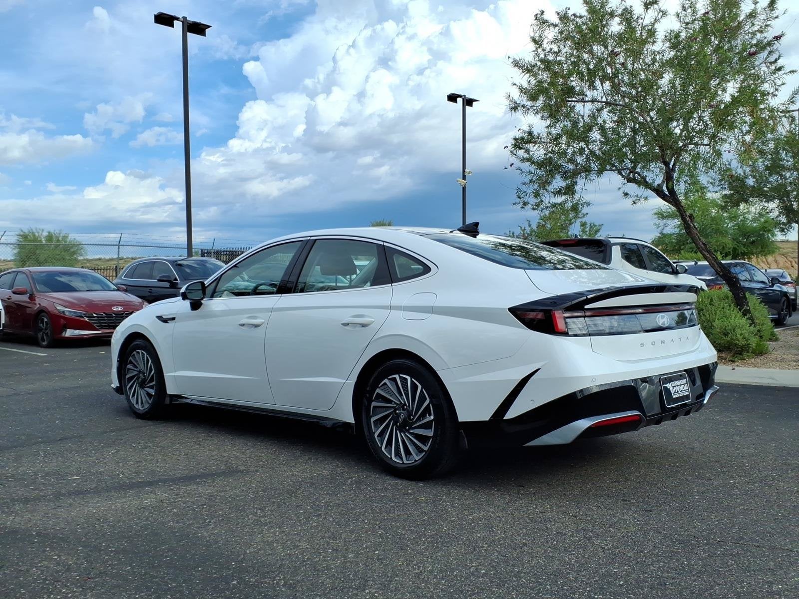 2026 Hyundai SONATA HYBRID Limited