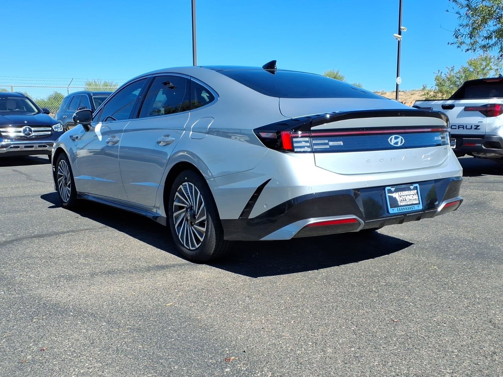 2026 Hyundai SONATA HYBRID Limited