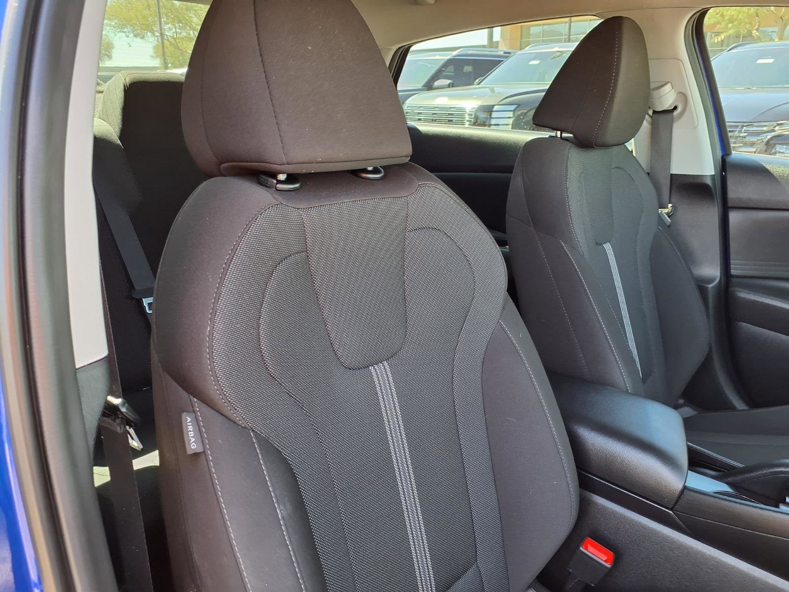 2023 Hyundai ELANTRA SE