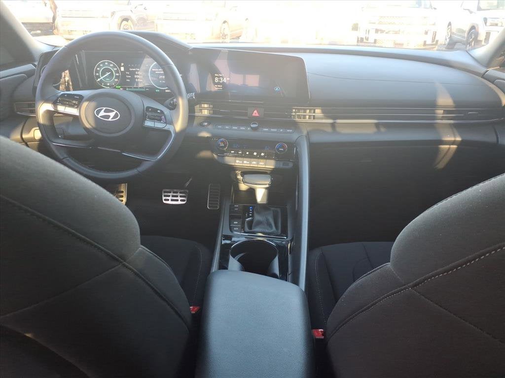 2025 Hyundai ELANTRA HYBRID SEL Sport