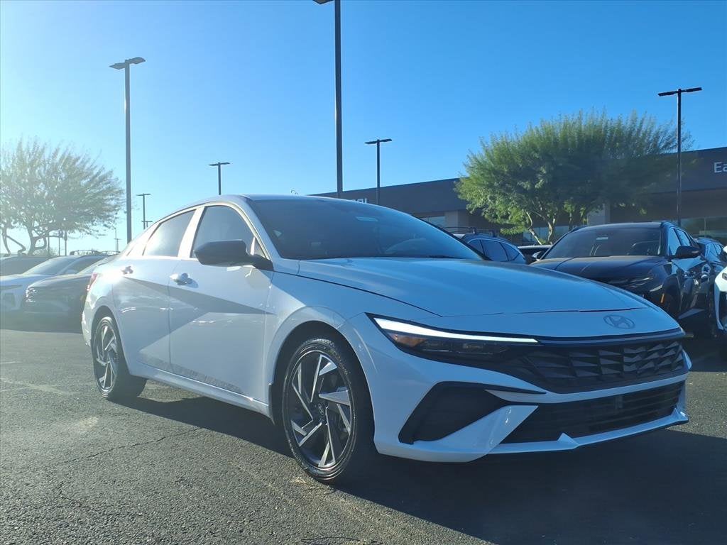 2025 Hyundai ELANTRA HYBRID SEL Sport