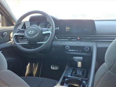 2025 Hyundai ELANTRA HYBRID SEL Sport